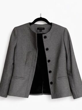 Classic Ann Taylor Petite textured blazer in a black and white micro-pattern